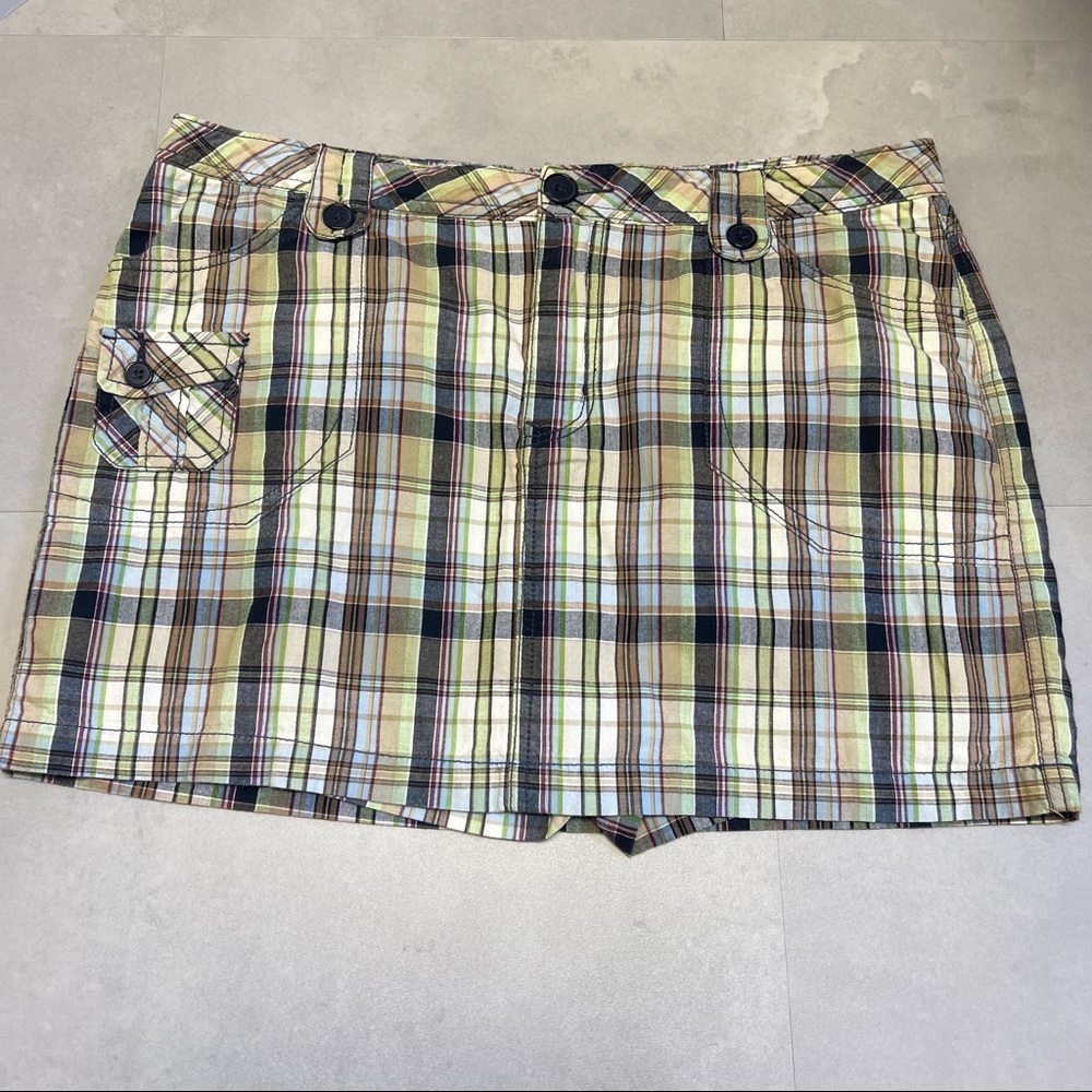 Multicolored plaid skort